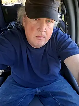 Bus310A online show from November 2025 04:19:02 PM