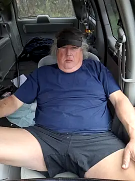 Bus310A online show from November 2025 05:24:01 PM