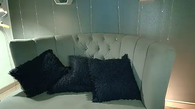 slutty venus online show from January 2025 11:44:02 PM