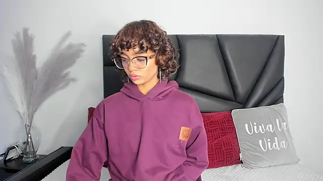 slutty venus online show from September 2025 07:39:02 PM