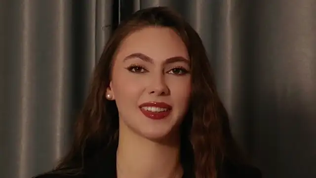 Snapshot of MuseSolis chatting on November 2025 10:30:01 PM MuseSolis online show from November 2025 10:30:01 PM