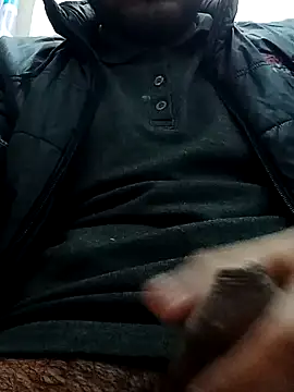 Snapshot of shadowman_xxx chatting on December 2024 05:42:01 PM shadowman xxx online show from December 2024 05:42:01 PM