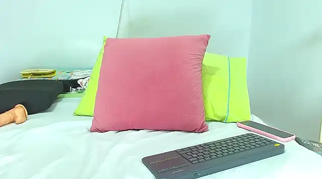 katerineleon online show from March 2025 12:18:01 AM