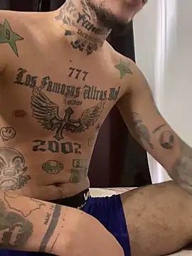 Junihn0 online show from December 2024 05:15:02 PM