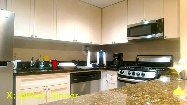 sinnernoir online show from February 2026 04:02:01 AM