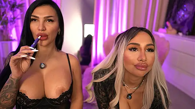 GoldenAmber online show from February 2026 06:13:01 AM