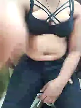 Snapshot of Cute-Anamika50 chatting on December 2024 05:23:01 AM Cute-Anamika50 online show from December 2024 05:23:01 AM