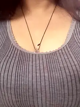 Snapshot of Cute-Anamika50 chatting on February 2025 07:07:02 AM Cute-Anamika50 online show from February 2025 07:07:02 AM