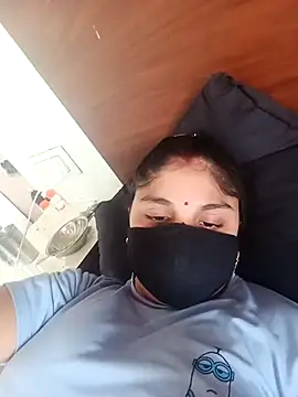 Cute-Aadhvita online show from April 2026 06:55:02 AM