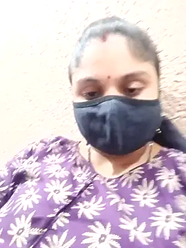 Snapshot of Cute-Aadhvita chatting on May 2026 02:11:02 PM Cute-Aadhvita online show from May 2026 02:11:02 PM