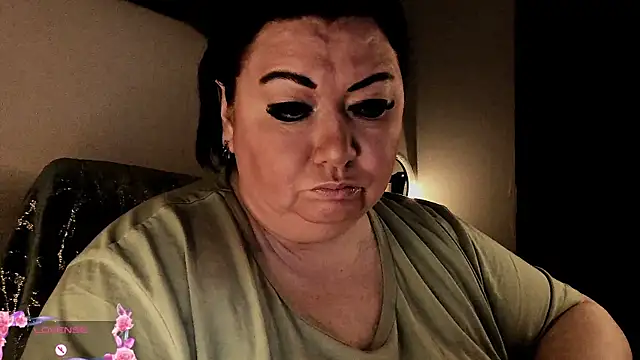 SexxyDreams1 online show from October 2025 04:45:01 AM