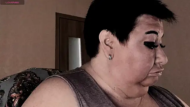 SexxyDreams1 online show from June 2026 03:18:02 AM
