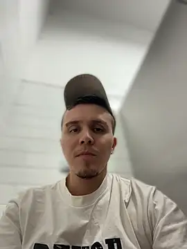 Snapshot of adam-rivera chatting on April 2026 01:42:02 AM adam-rivera online show from April 2026 01:42:02 AM