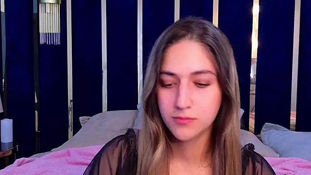 Teresa Stane online show from November 2025 05:45:02 AM