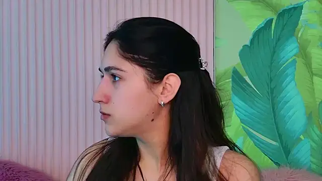 Teresa Stane online show from December 2025 05:34:02 AM