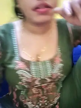 Snapshot of Haniya-143 chatting on October 2025 03:16:01 PM Haniya-143 online show from October 2025 03:16:01 PM