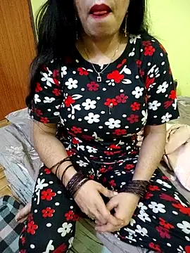 Snapshot of Haniya-143 chatting on November 2025 07:08:02 PM Haniya-143 online show from November 2025 07:08:02 PM