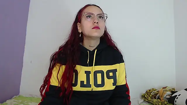 Snapshot of LatinasGoddesses_ chatting on January 2025 01:43:01 PM LatinasGoddesses online show from January 2025 01:43:01 PM