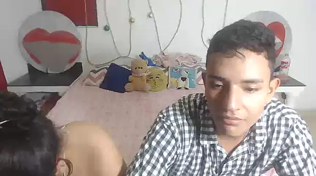 Snapshot of PartySexting chatting on January 2025 02:38:01 AM PartySexting online show from January 2025 02:38:01 AM