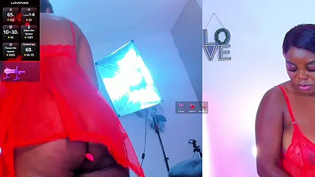 mia-brit online show from February 2025 12:29:02 AM