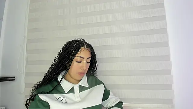 misscheelsee online show from February 2025 08:52:02 PM