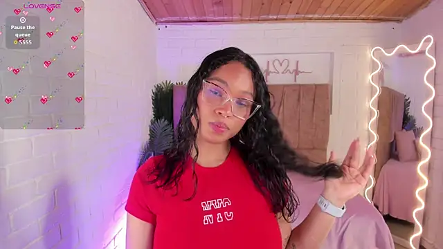 penelope tay1 online show from November 2025 03:39:02 AM