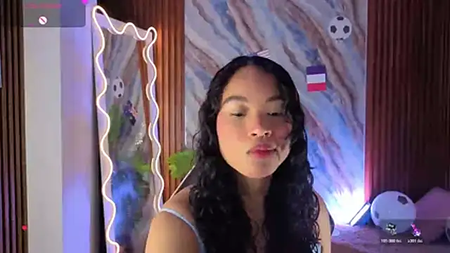 Snapshot of penelope_tay1 chatting on June 2026 03:44:02 AM penelope tay1 online show from June 2026 03:44:02 AM