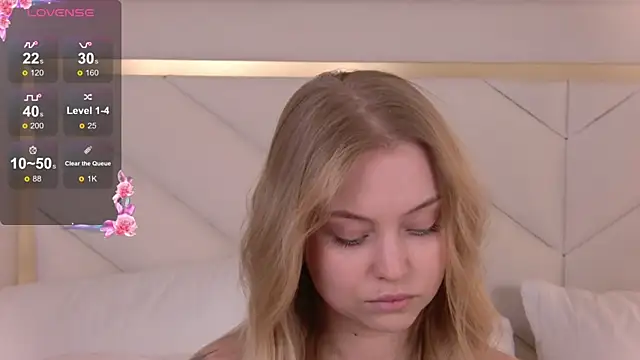 Snapshot of DorisHell chatting on February 2025 12:09:01 AM DorisHell online show from February 2025 12:09:01 AM