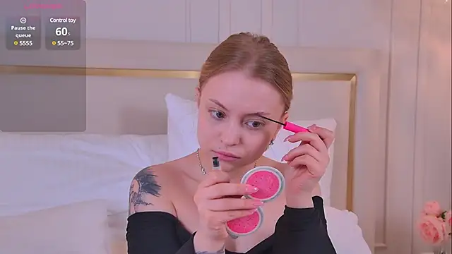 Snapshot of DorisHell chatting on March 2025 05:53:02 PM DorisHell online show from March 2025 05:53:02 PM