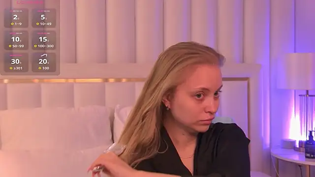 Snapshot of DorisHell chatting on September 2025 03:10:02 AM DorisHell online show from September 2025 03:10:02 AM