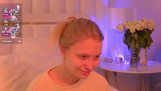 Snapshot of DorisHell chatting on November 2025 03:38:01 AM DorisHell online show from November 2025 03:38:01 AM