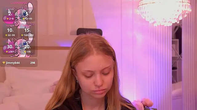 Snapshot of DorisHell chatting on November 2025 03:23:01 AM DorisHell online show from November 2025 03:23:01 AM