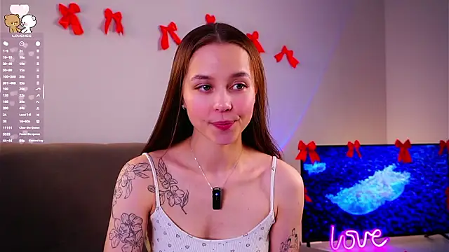 Snapshot of FalineDowlen chatting on February 2026 02:31:02 AM FalineDowlen online show from February 2026 02:31:02 AM