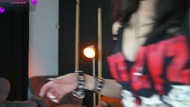 vampy dolll online show from March 2025 08:43:01 PM