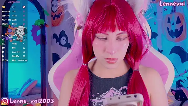 Lenneval1 online show from October 2025 02:26:02 AM