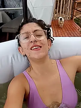 LoveElectra online show from January 2025 12:20:01 PM