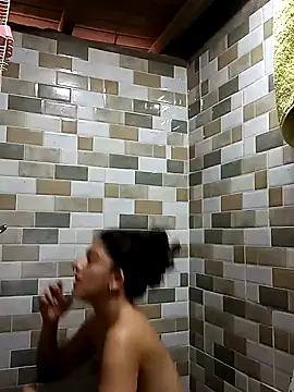 LoveElectra online show from February 2025 06:39:01 PM