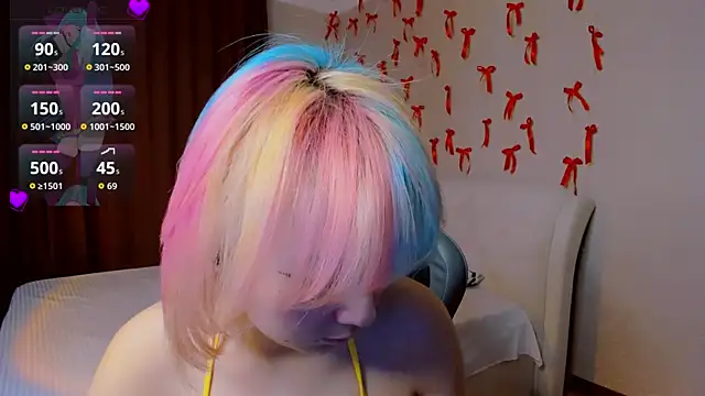 Milla Aheo online show from March 2026 12:54:01 PM