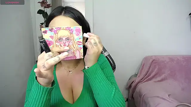 Snapshot of SaraBraun_ chatting on March 2025 09:26:02 PM SaraBraun online show from March 2025 09:26:02 PM