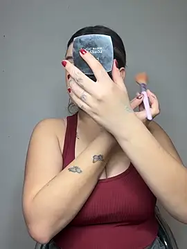 Snapshot of SaraBraun_ chatting on January 2026 06:22:02 PM SaraBraun online show from January 2026 06:22:02 PM