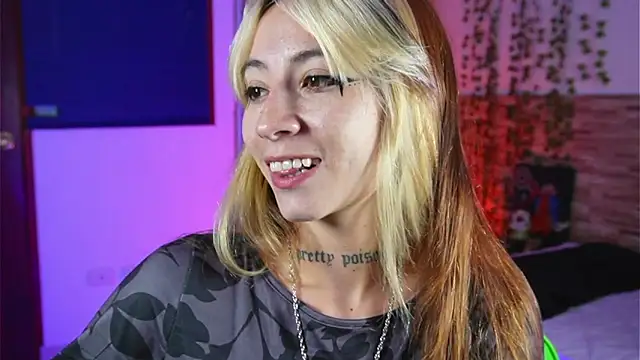 Michell Wallker online show from February 2026 05:54:01 PM