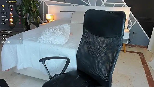 Snapshot of Lucifer_shadow chatting on December 2024 03:32:02 PM Lucifer shadow online show from December 2024 03:32:02 PM