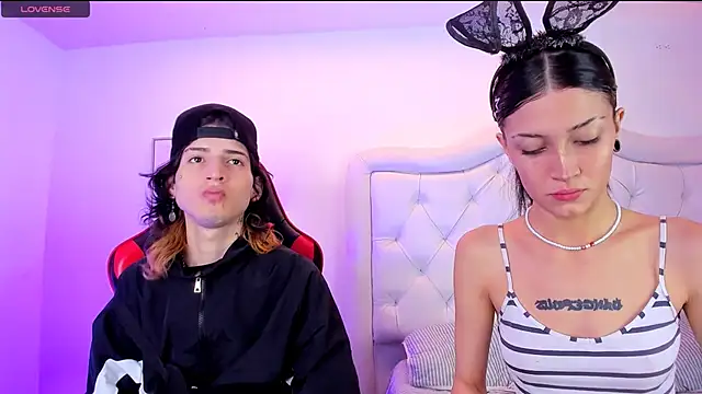 sett and gwen online show from December 2024 07:53:02 PM