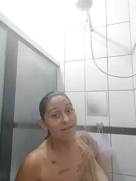 Snapshot of baixinhaloira chatting on December 2024 01:37:02 AM baixinhaloira online show from December 2024 01:37:02 AM