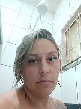 baixinhaloira online show from February 2026 08:37:01 PM