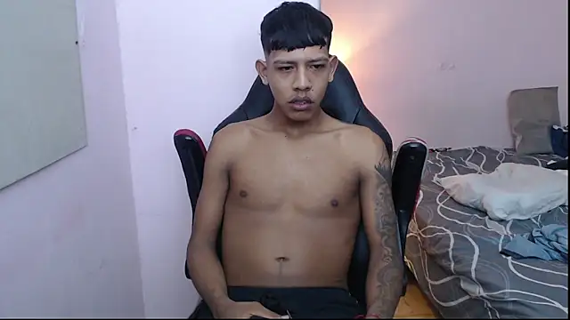 mr stiven  online show from January 2025 05:31:01 AM