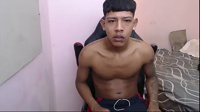 mr stiven  online show from January 2025 06:02:02 AM