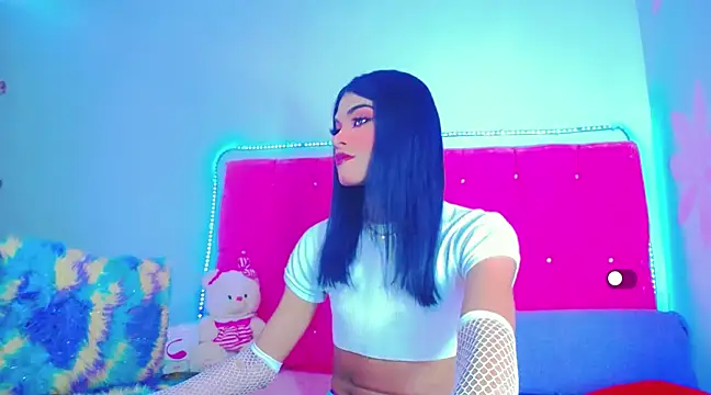 Theylor Rouse online show from February 2025 02:05:02 AM