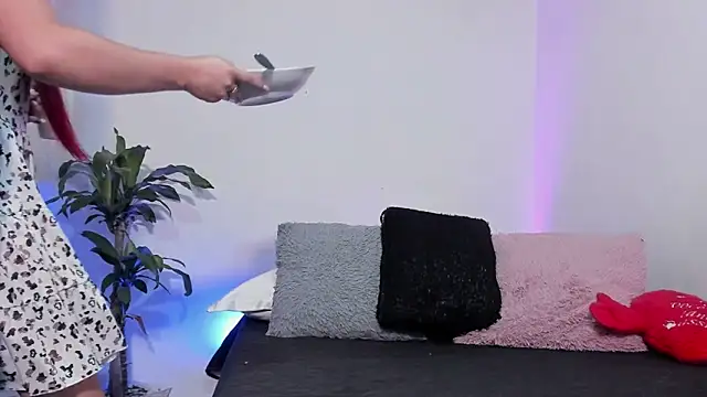 Liah ferrer online show from February 2026 05:11:02 PM