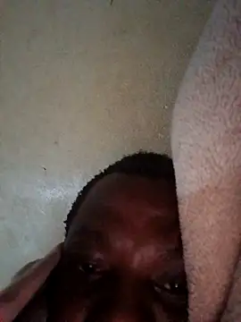 Snapshot of geeebb chatting on November 2025 01:19:02 AM geeebb online show from November 2025 01:19:02 AM